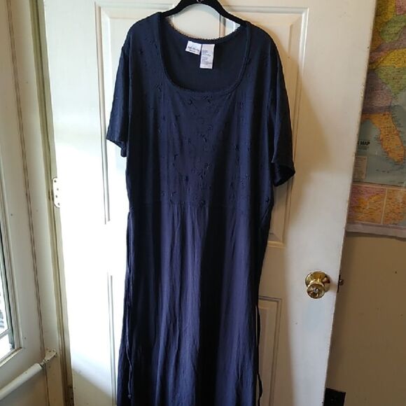 Bobbie Brooks Classic Cotton Navy Maxi Dress Embroidered Bodice - Picture 1 of 6
